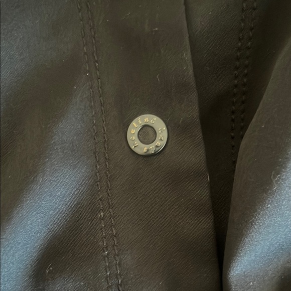 Healing Hands Black scrub jacket - Picture 3 of 6